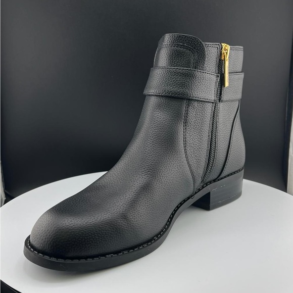 Michael Michael Kors Women’s Jilly Flat Booties. Leather. New - Picture 7 of 13